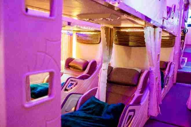 Xe Hải Phú Nội thất Limousine giường phòng đơn 34 chỗ