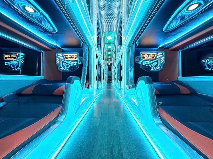 Xe Hiếu Viện Tiện ích Giường nằm Nội thất Limousine 22 Phòng (WC)