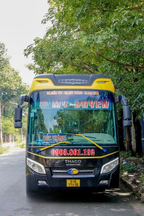 Xe Mỹ Duyên Mặt trước xe Limousine 34 giường