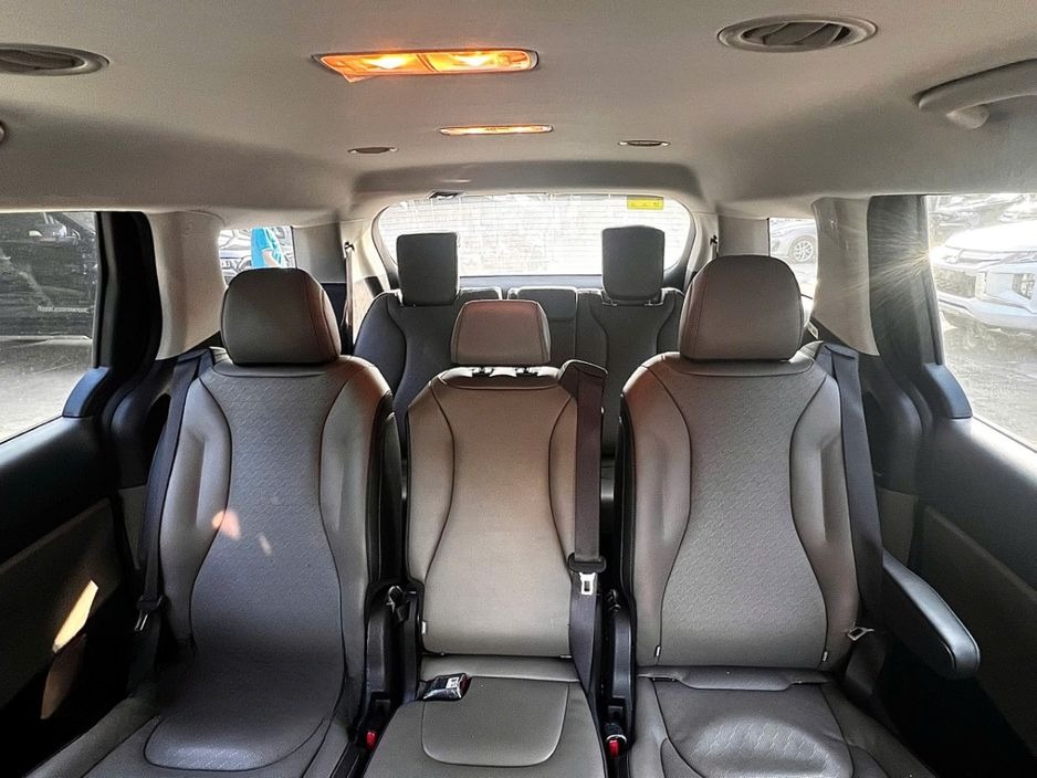 Xe Anh Huy VIP Tiện ích Nội thất Ghế ngồi Xe 7 chỗ