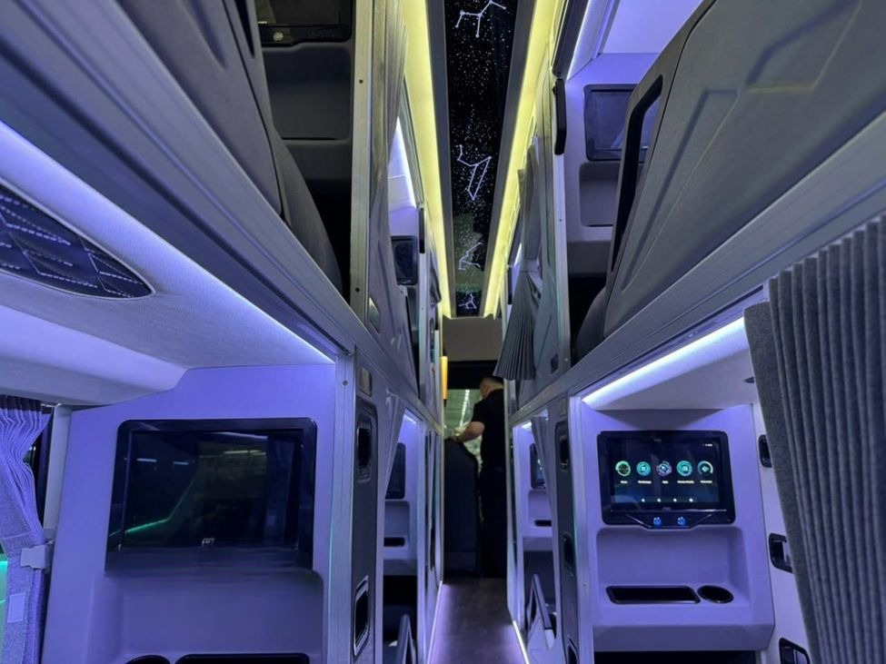 Xe Cao Lâm Nội thất Limousine 34 phòng