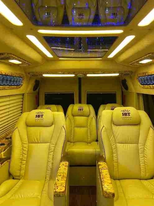 Xe Anh Bình Ghế ngồi Tiện ích Nội thất Limousine 9 chỗ