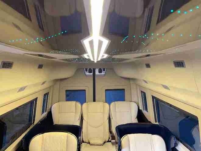 Hoàng Limousine