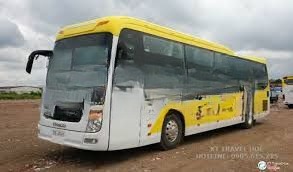 Xe KT Travel Huế Bên hông xe Mặt trước xe Giường nằm 40 chỗ