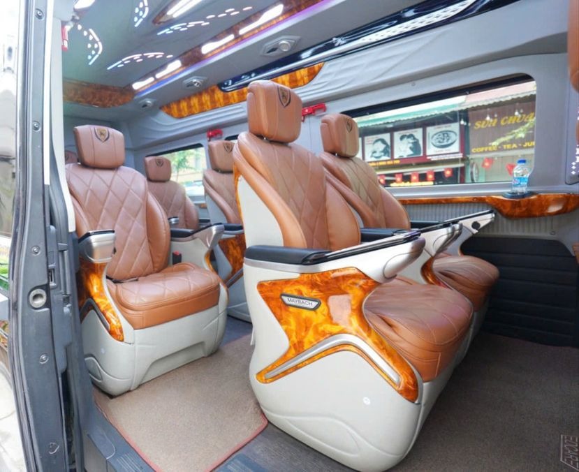 Xe Cường Phát Limousine Nội thất Ghế ngồi Limousine 9 chỗ