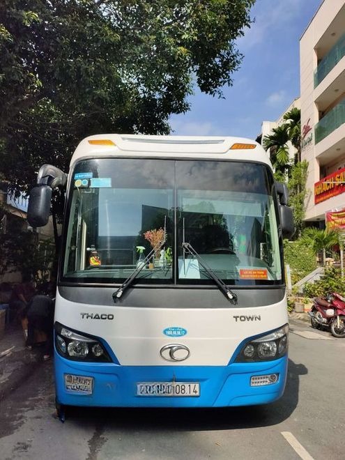 Xe Kim Anh (Bến Tre) Mặt trước xe Ghế ngồi 40 chỗ