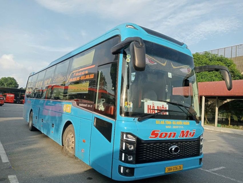 Xe Sơn Mỹ Bên hông xe Mặt trước xe Limousine 22 phòng (WC)
