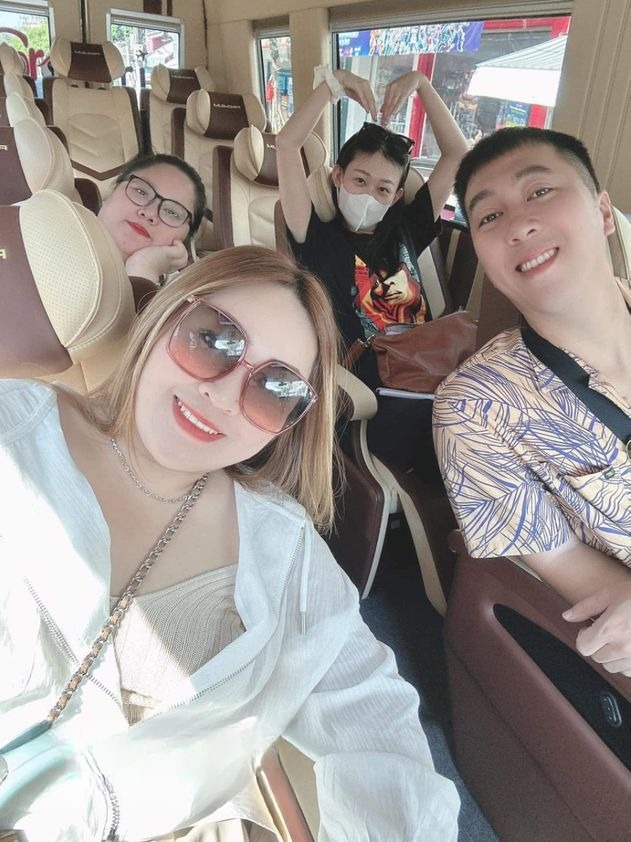 Xe GoroTrip Limousine VIP 