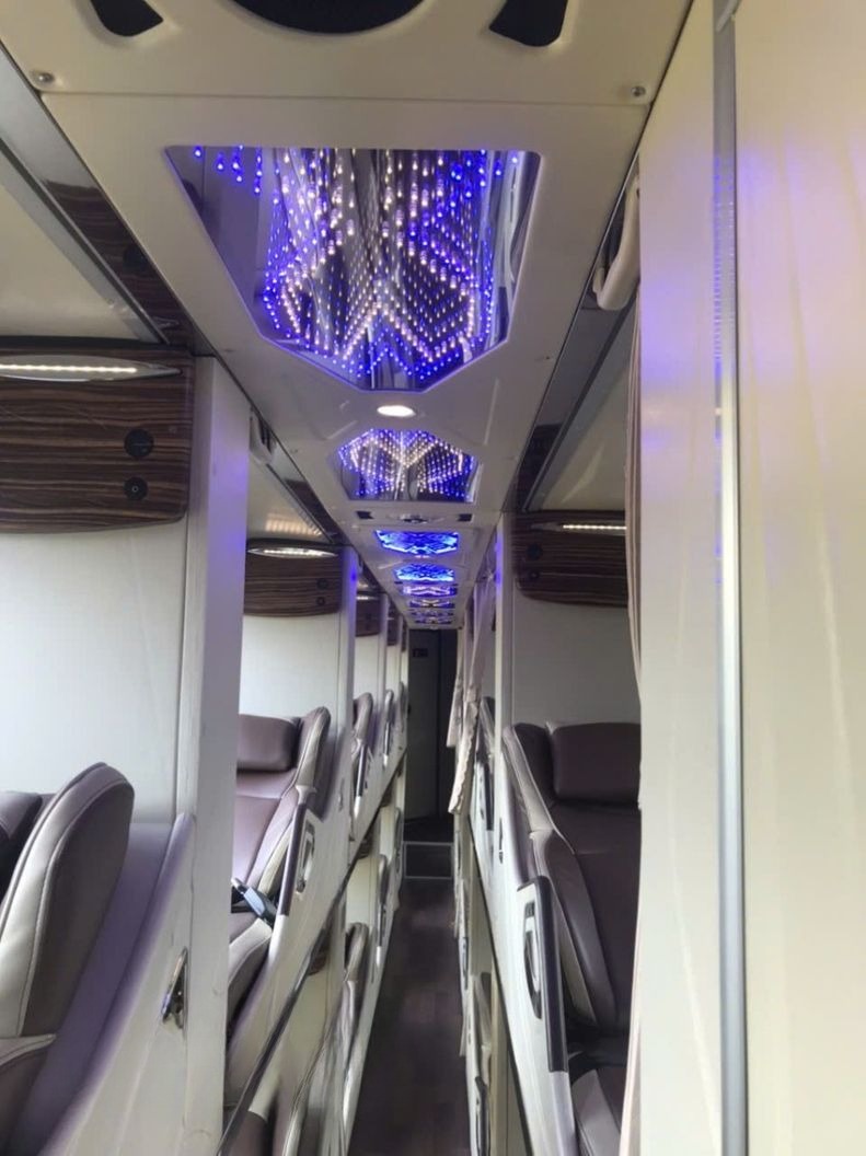 Xe Phương Nam Nội thất Tiện ích Giường nằm 32 chỗ (WC)