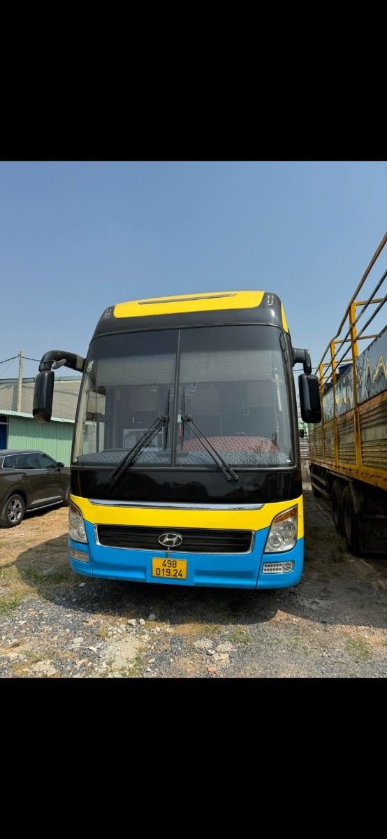 Xe Nam Phát Mặt trước xe Giường nằm 44 chỗ