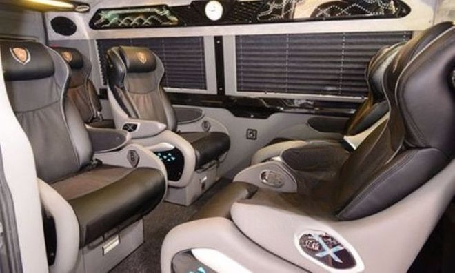 Xe Vy Vân Ghế ngồi Limousine 9 chỗ (VIP)