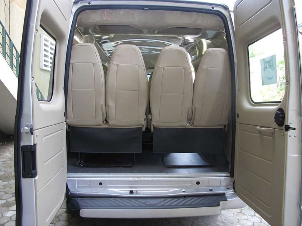 Xe Vận Tải An Bình Mặt sau xe Ghế ngồi 16 chỗ