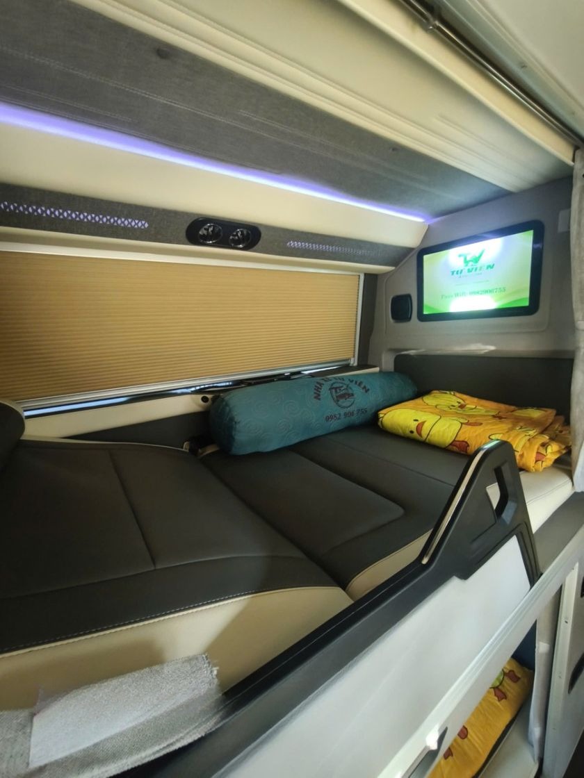 Xe Tư Viễn Tiện ích Giường nằm Nội thất 24 cabin VIP