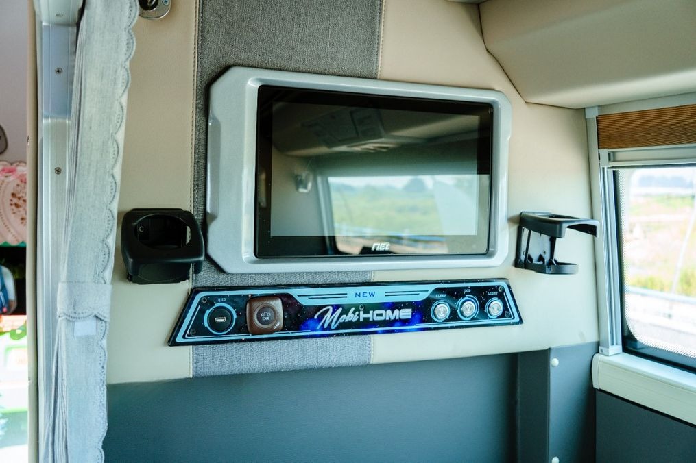 Xe Bình Tâm Tiện ích Nội thất Giường nằm Limousine 24 phòng