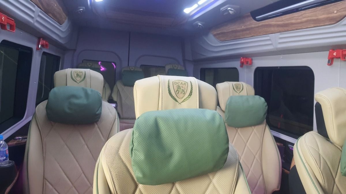 Xe Online Travel Limousine Tiện ích Ghế ngồi Limo 10 ghế