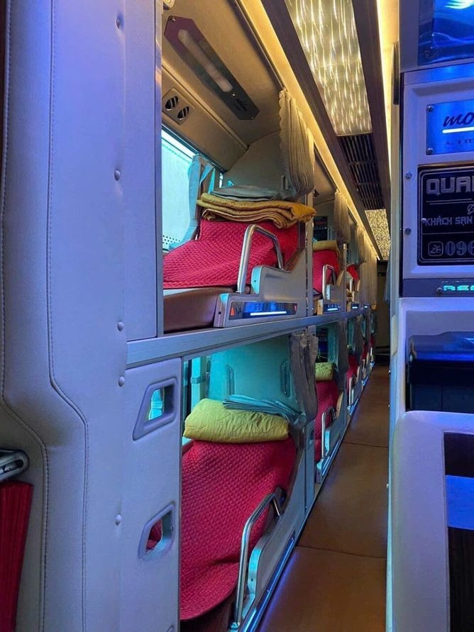 Xe Quang Dũng Limousine Giường nằm Giường nằm 32 phòng