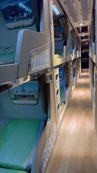Xe Cúc Tùng (Đà Nẵng) Nội thất Limousine giường phòng 22 chỗ