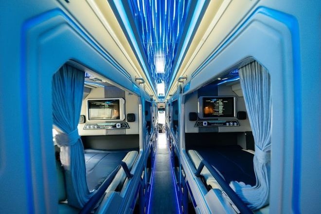 Xe Tiến Oanh Tiện ích Nội thất Limousine 22 Phòng Đôi (Có Toilet)