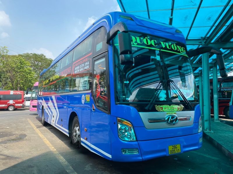 Xe Quốc Anh Limousine Bên hông xe Giường nằm 40 chỗ