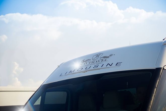Xe HAV Limousine Mặt trước xe 