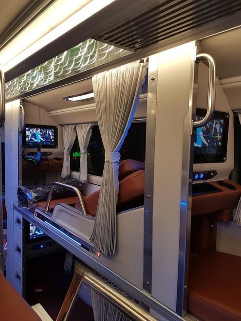 Xe Châu Tịnh Giường nằm Tiện ích Nội thất Limousine VIP 32 phòng