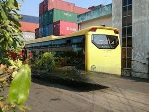Xe Hà Sơn (Vinh - Sapa) Mặt sau xe 