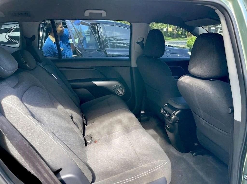 Xe Duy Hùng Travel Ghế ngồi Nội thất Tiện ích Xe 7 Chỗ