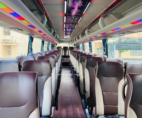 Xe Happy Travel Bus Ghế ngồi Ghế ngồi 45 chỗ 