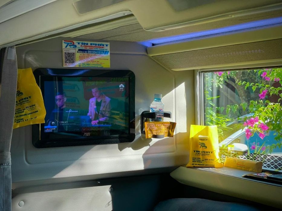 Xe Tín Phát Limousine Tiện ích Nội thất Limousine 24 Phòng