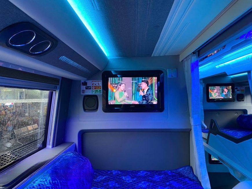Xe Hải Hà Limousine Tiện ích Nội thất Giường nằm Limousine giường phòng 24 chỗ