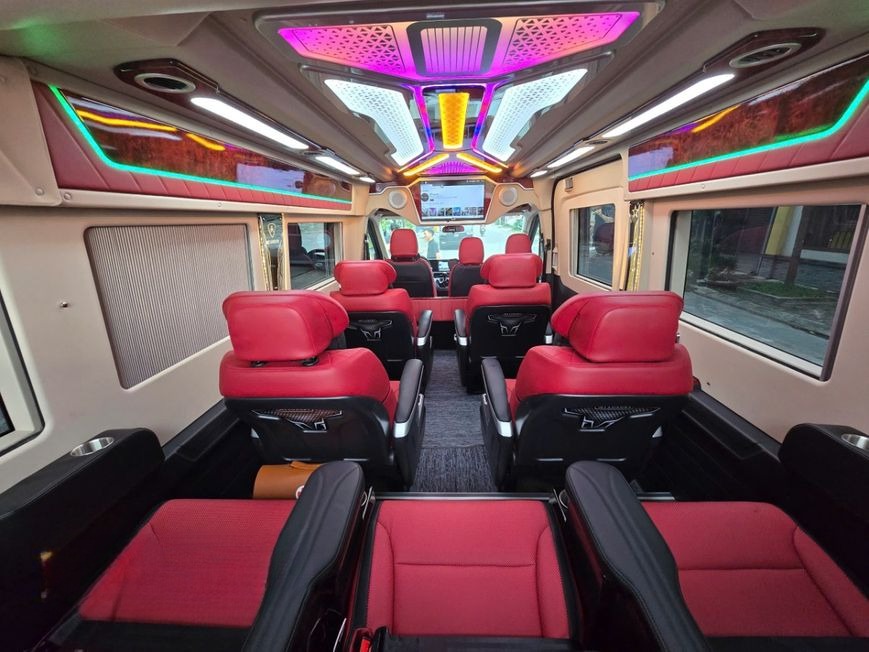 Xe Anh Huy 92 Limousine Tiện ích Nội thất Ghế ngồi Limousine 11 chỗ 