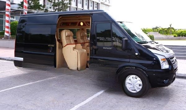 Xe Thành Đô Limousine Bên hông xe Ghế ngồi Limousine 9 chỗ