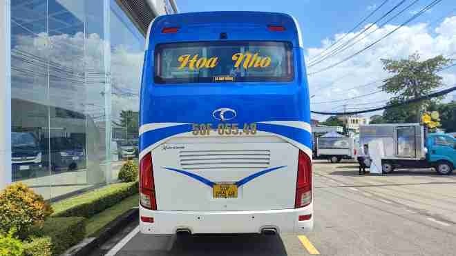 Xe Hoa Nho Limousine Mặt sau xe Limousine giường phòng 22 chỗ