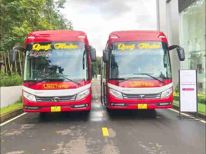 Xe Quý Thảo (Bình Định) Mặt trước xe Giường nằm 41 chỗ 