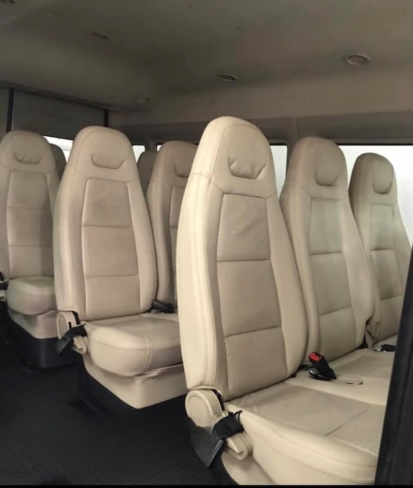 Xe Quang Giang (Hà Giang) Ghế ngồi Tiện ích Nội thất Limousine 20 chỗ