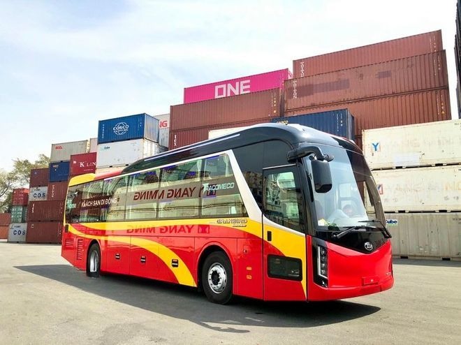 Xe Khanh Phong Bên hông xe Mặt trước xe Limousine giường nằm 32 chỗ (WC)