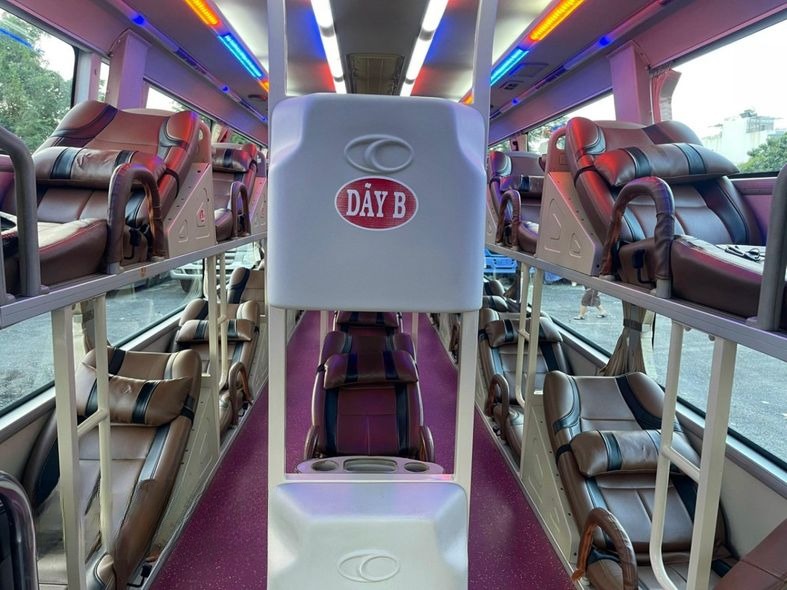 Xe Kết Đoàn Tây Bắc Tiện ích Giường nằm 46 chỗ