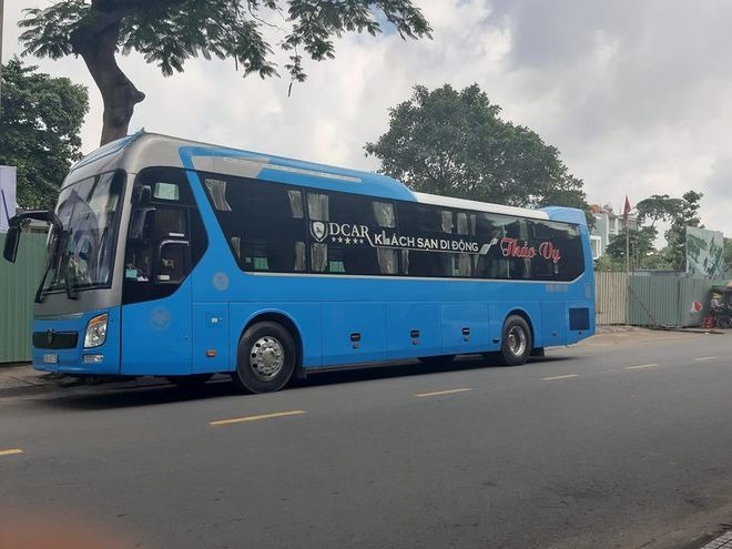 Xe Thảo Vy  Bên hông xe Mặt sau xe Giường nằm VIP 32 chỗ