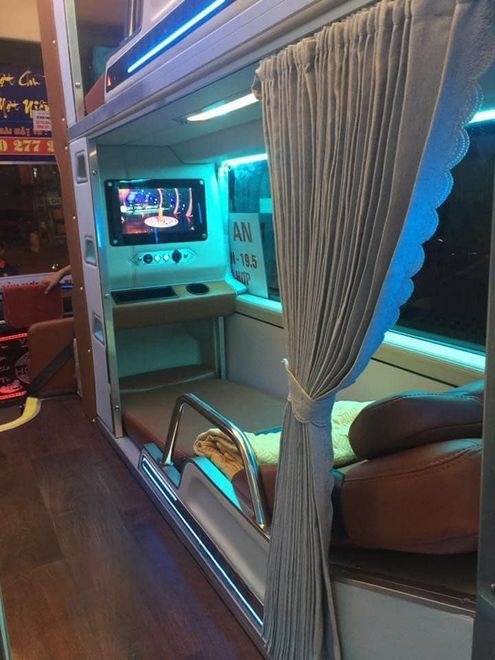 Xe Vinh Chung Giường nằm Tiện ích Limousine 34 phòng