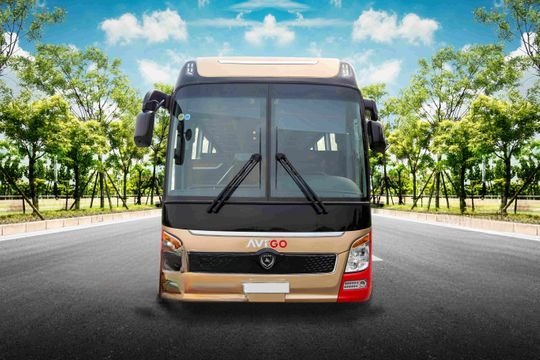 Xe AVIGO Mặt trước xe Limousine 18 chỗ