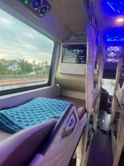 Khang Vy Limousine
