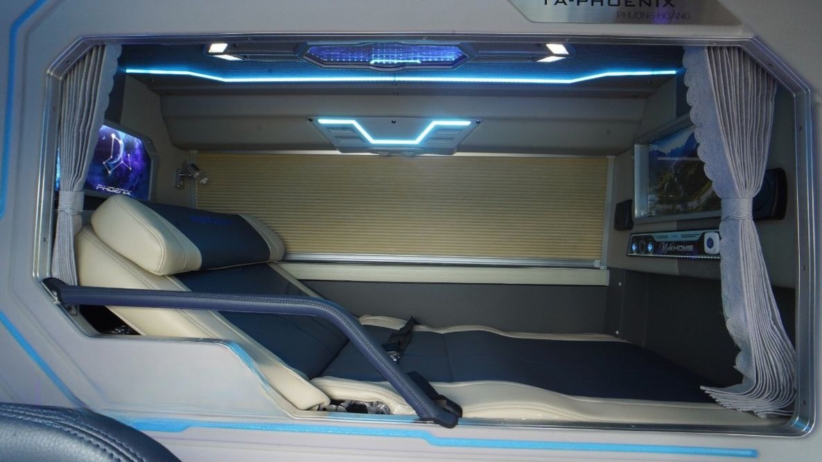 Xe Quý Thảo (Đắk Lắk) Giường nằm Nội thất Limousine 24 Phòng