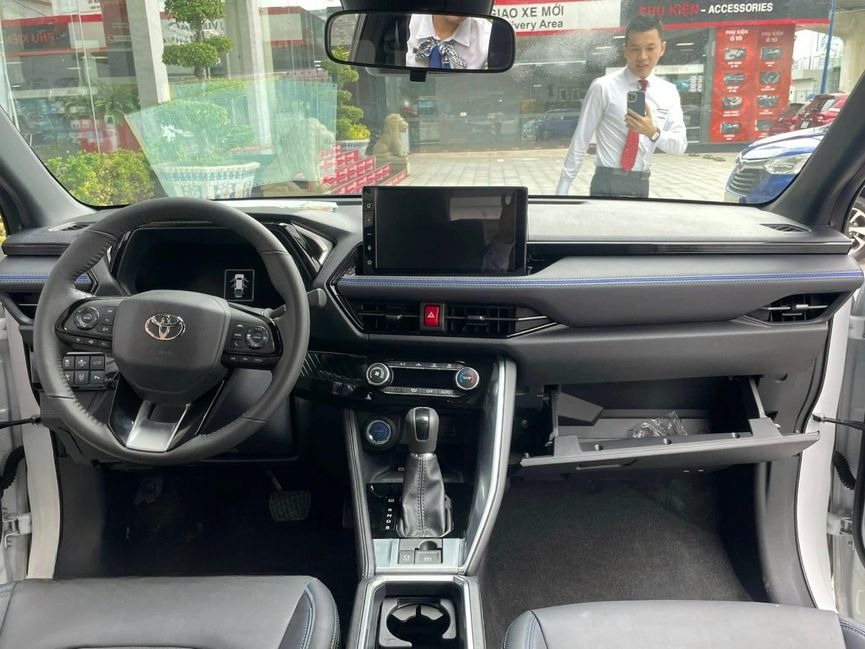 Xe Khang Limousine Ghế ngồi Tiện ích Nội thất Xe 7 chỗ