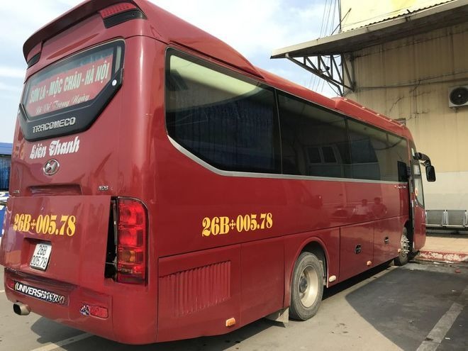 Xe Liên Thanh (Mộc Châu) Bên hông xe Ghế ngồi 28 chỗ