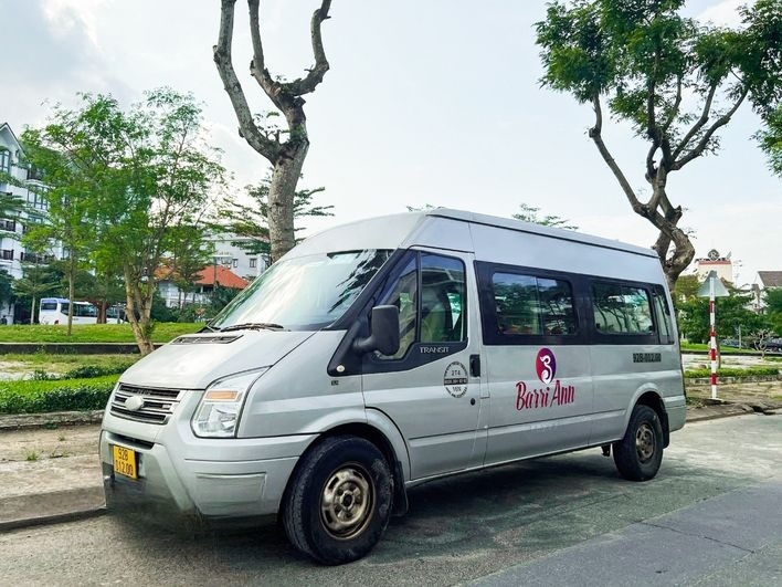 Xe Barri Ann Travel Mặt trước xe Bên hông xe Ghế ngồi 16 chỗ