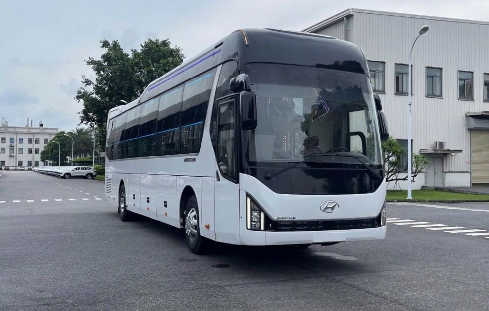 Xe Trùng Khánh Limousine Mặt trước xe Limousine giường phòng 24 chỗ