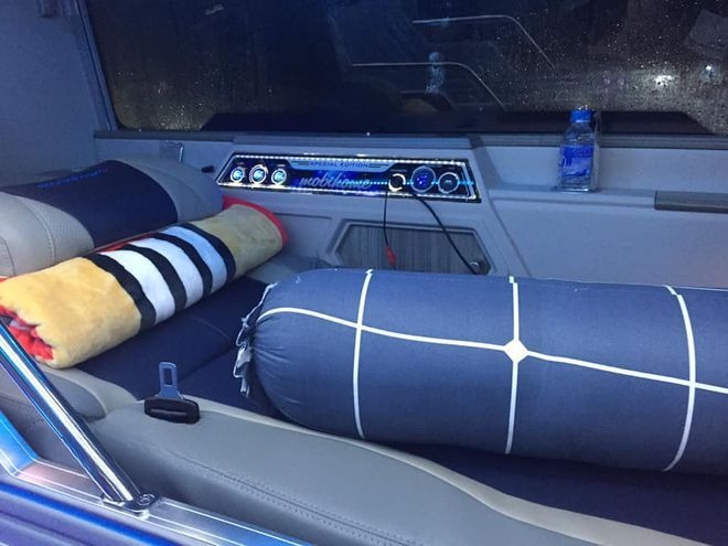 Xe Nhật Tuấn Giường nằm Tiện ích Limousine 22 giường VIP (Có WC)