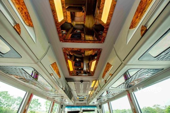 Xe AVIGO Nội thất Limousine 18 chỗ