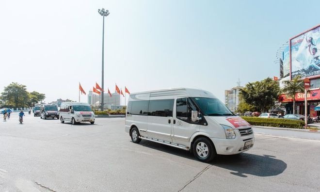 Limousine 9 chỗ VIP Minh Hà Limousine