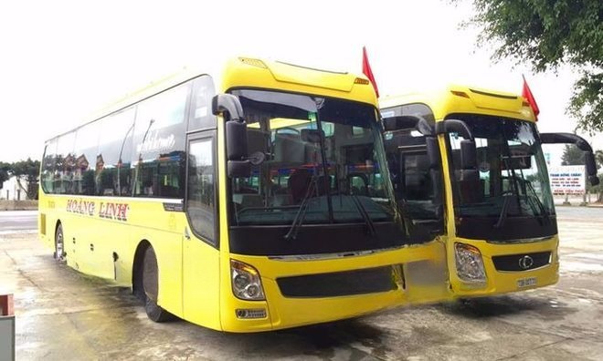 Xe Hoàng Linh Bên hông xe Mặt trước xe Giường nằm 40 chỗ